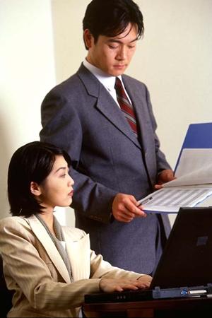 「顧客満足を実現する電話対応研修の重要性と効果的なプログラム紹介」